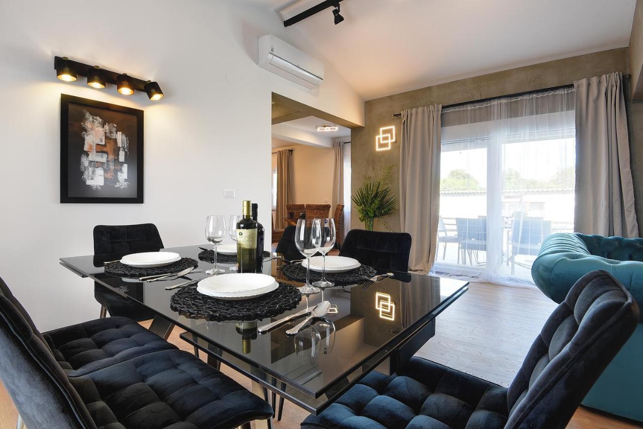 Vila Una With Private Pool Near Rovinj - Open 2022 Rovinjsko Selo Ngoại thất bức ảnh