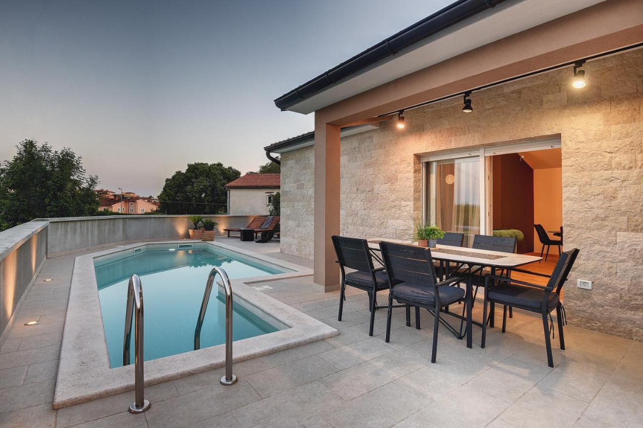 Vila Una With Private Pool Near Rovinj - Open 2022 Rovinjsko Selo Ngoại thất bức ảnh